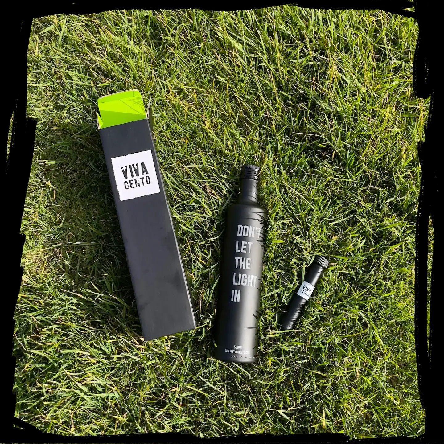 Viva Cento extra virgin olive oil bottles